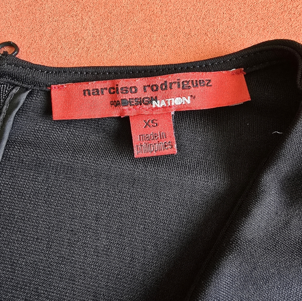 Narcisco Rodriguez Ruched Dress - Picture 3 of 4